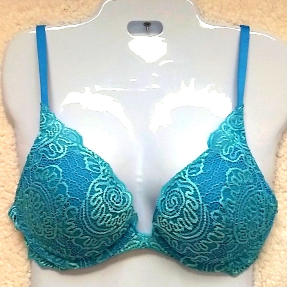 Victoria's Secret, Very Sexy pushup Bra 36B